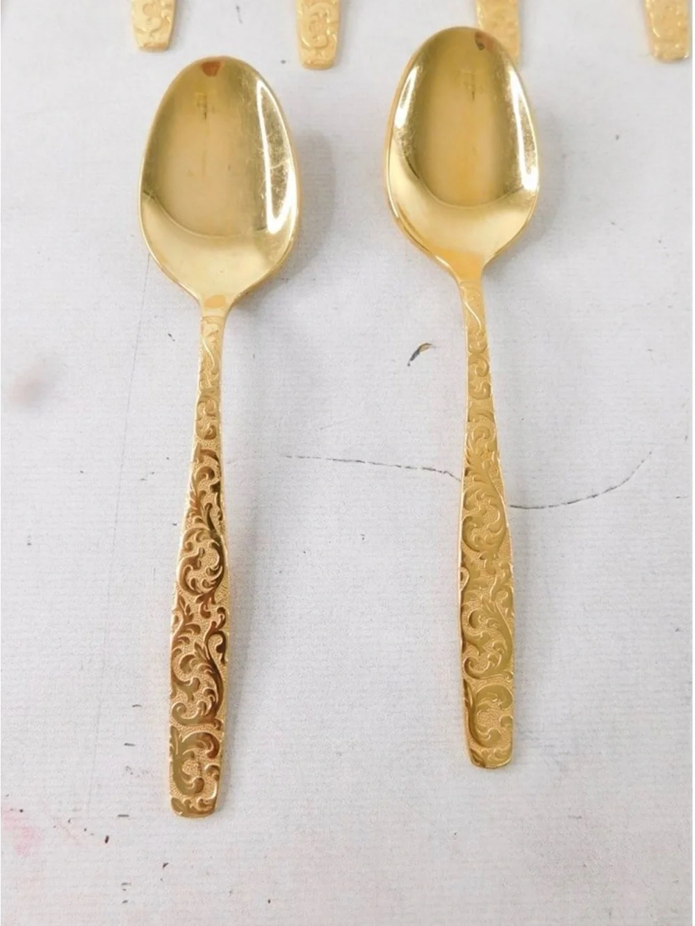 Americana Golden Heritage Gold Tone Dinnerware Flatware Set elegant home dining